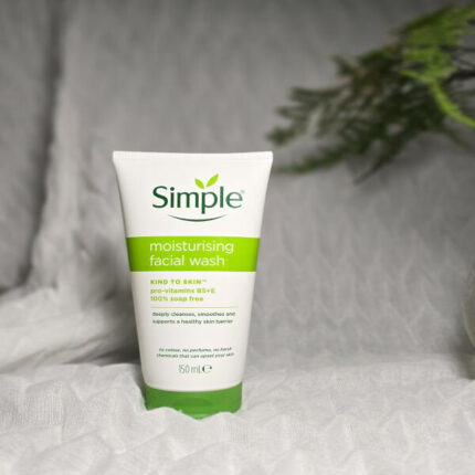 ژل مرطوب کننده سیمپل